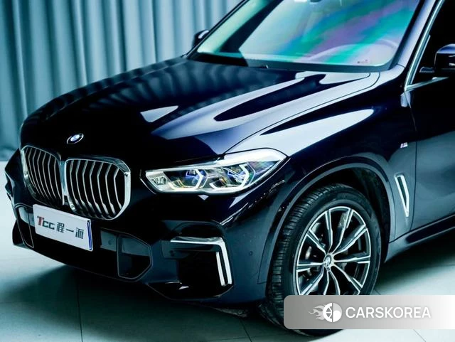 BMW X5 2022 Черный из Китая, фото 2