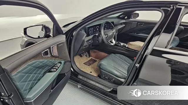 Kia K8 Hybrid 2023 Черный из Кореи, фото 2