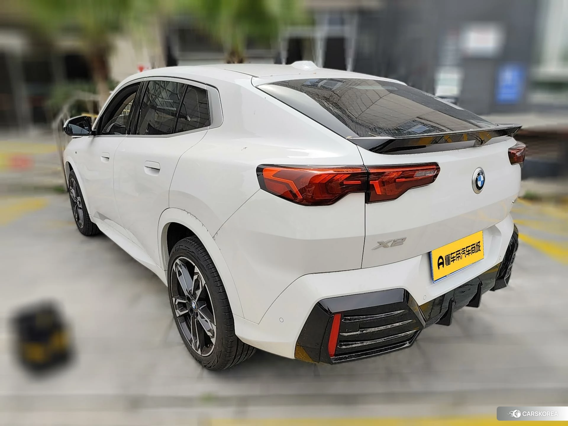 BMW X2 (import) 2024 Белый из Китая, фото 2