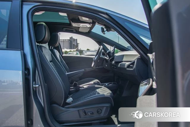 Volkswagen ID.3 2023 Темно-серый из Китая, фото 2