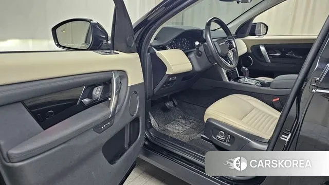 Land Rover Discovery Sports 2nd Generation 2022 Черный из Кореи, фото 2