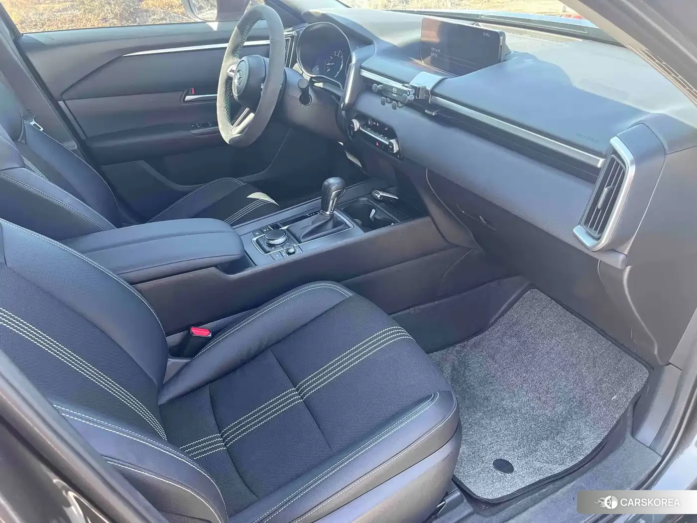 Mazda CX-50 2024 Silver/gray из Китая, фото 2