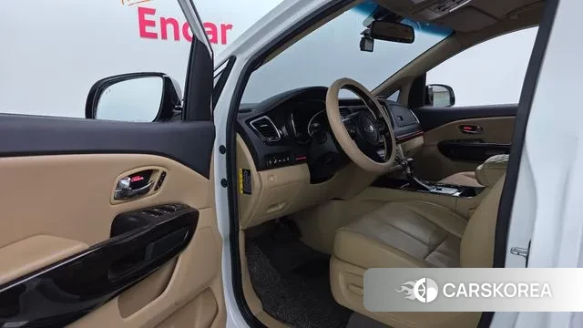 Kia The New Carnival 2019 Белый из Кореи, фото 2