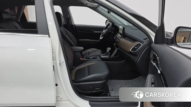 Kia Seltos 2021 Белый из Кореи, фото 2