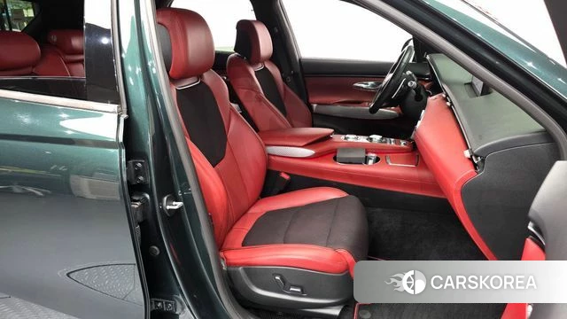 Genesis GV70 2021 Темно-зеленый из Кореи, фото 2