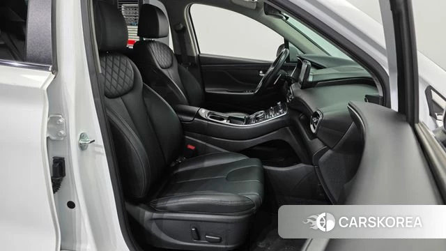 Hyundai The New Santa Fe 2023 Белый из Кореи, фото 2
