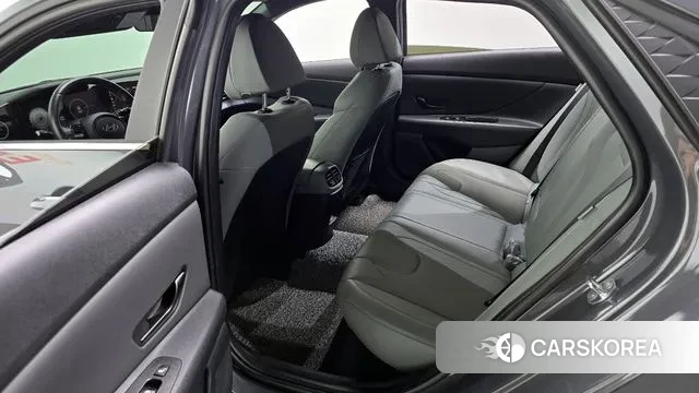 Hyundai The New Avante (CN7) 2023 Серый из Кореи, фото 2