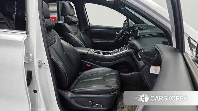 Hyundai The New Santa Fe 2023 Белый из Кореи, фото 2