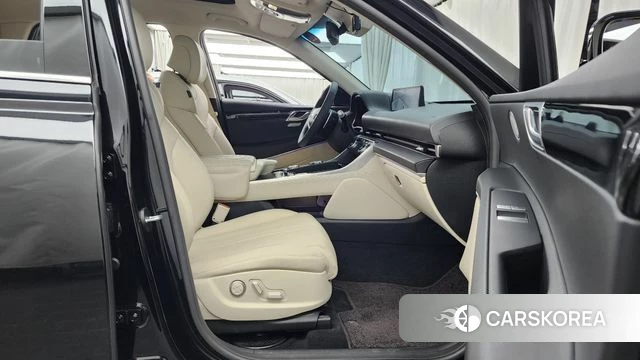 Genesis GV80 2023 Черный из Кореи, фото 2