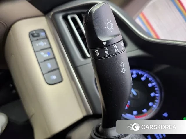 Hyundai The New Avante AD 2018 Белый из Кореи, фото 2