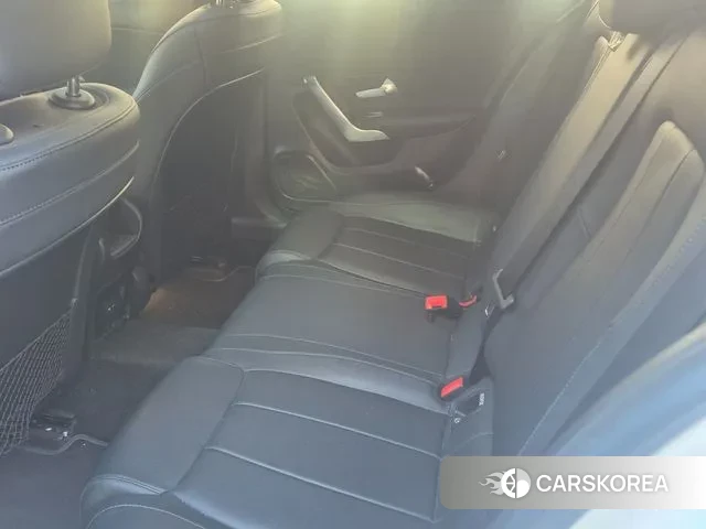 Mercedes-Benz A-Class W177 2021 Белый из Кореи, фото 2