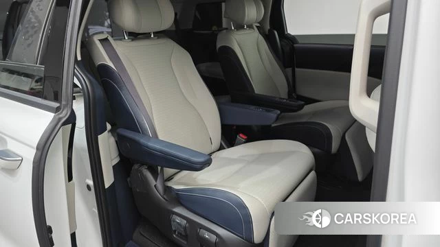 Kia The New Carnival 4th Generation 2024 Белый из Кореи, фото 2