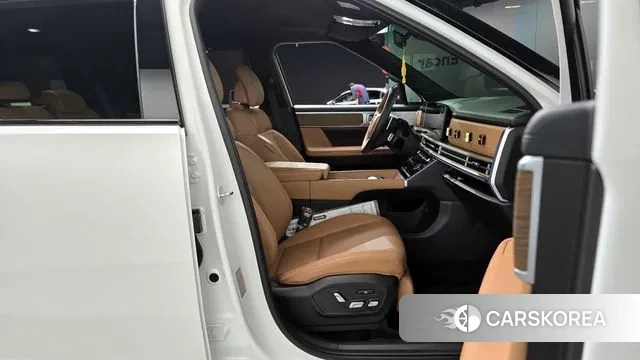 Hyundai Santa Fe (MX5) 2024 Белый из Кореи, фото 2