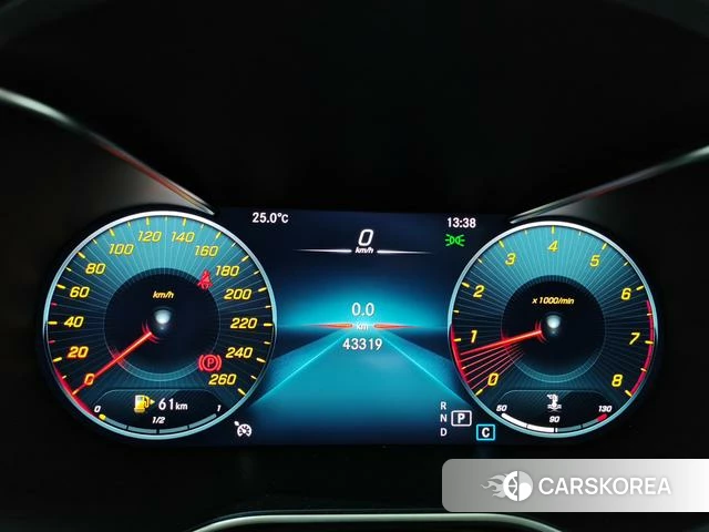 Mercedes-Benz GLC 2021 Черный из Китая, фото 2