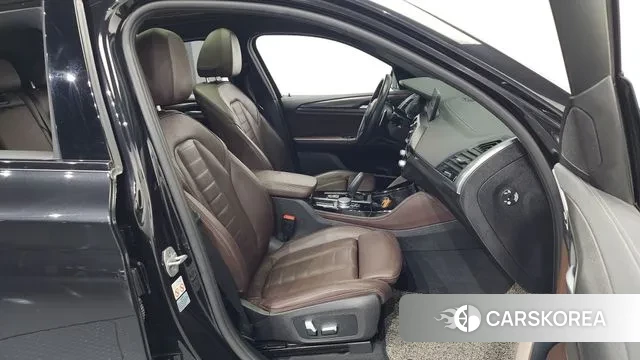 BMW X4 (G02) 2021 Черный из Кореи, фото 2