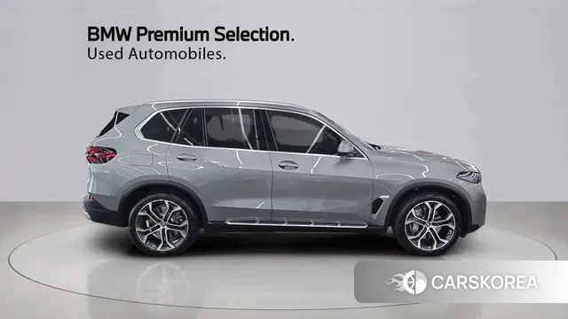 BMW X5 (G05) 2025 Серебристо-серый из Кореи, фото 2