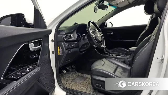 Kia Niro 2018 Белый из Кореи, фото 2