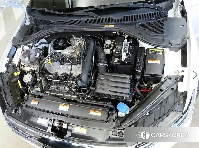 Volkswagen 7th Generation of Jetta 2021 Белый из Кореи, фото 2