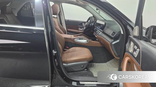 Mercedes-Benz GLE-Class W167 2024 Черный из Кореи, фото 2