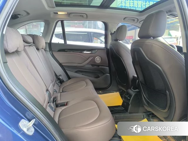 BMW X1 2022 Синий из Китая, фото 2