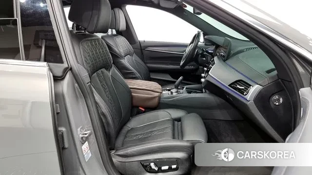 BMW 6 Series GT (G32) 2022 Серый из Кореи, фото 2