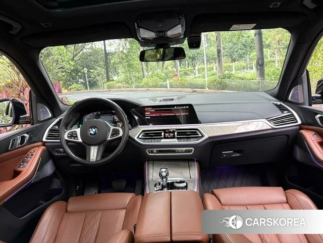 BMW X5 (imported) 2022 Черный из Китая, фото 2