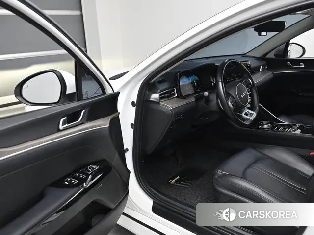 Kia K5 3rd generation 2021 Белый из Кореи, фото 2