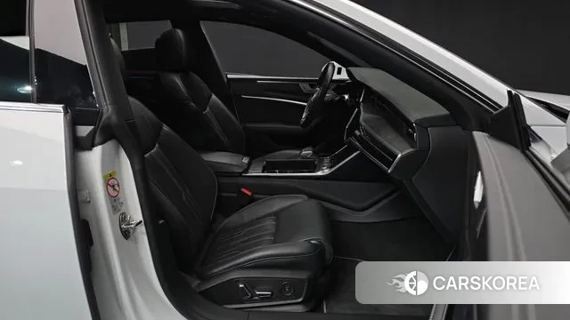 Audi A7 (4K) 2021 Белый из Кореи, фото 2