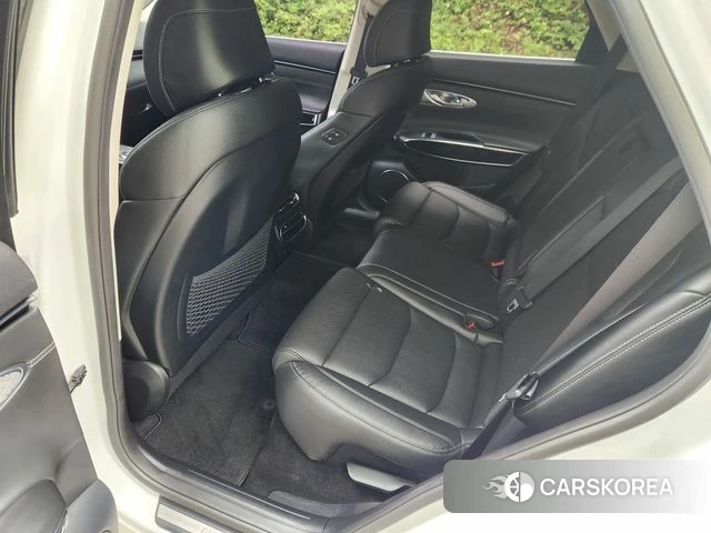 Genesis GV70 2021 Белый из Кореи, фото 2