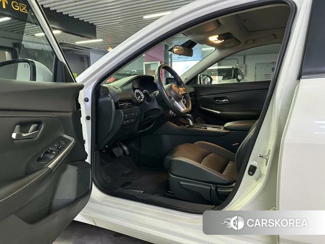 Nissan Xuan Yi 2022 Белый из Китая, фото 2