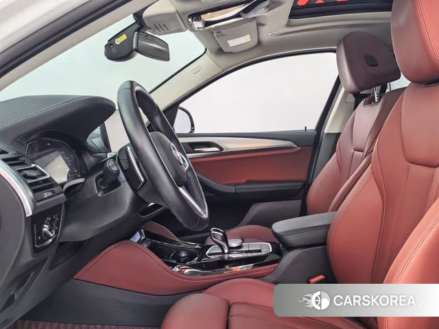 BMW X4 2023 Белый из Китая, фото 2