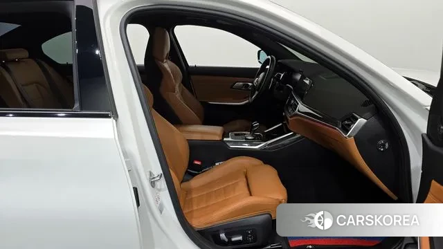 BMW 3 Series (G20) 2022 Белый из Кореи, фото 2