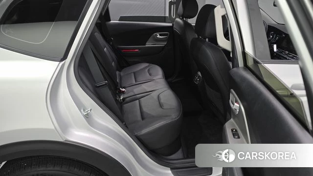 Kia Niro Plus 2022 Серебряный из Кореи, фото 2
