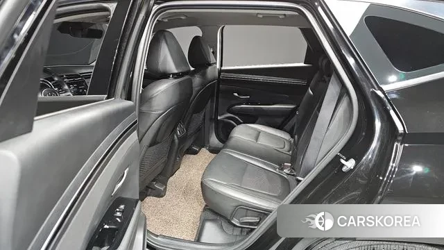 Hyundai Tucson (NX4) 2023 Черный из Кореи, фото 2