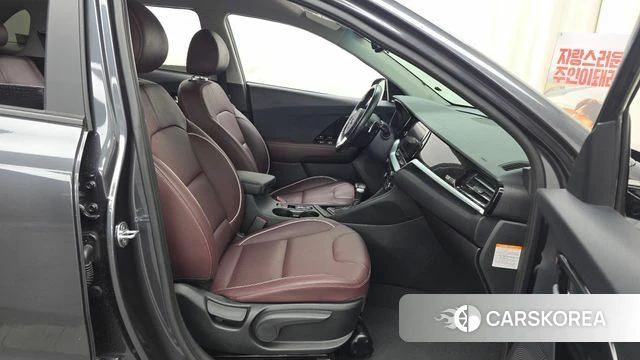 Kia The New Niro 2021 Серый из Кореи, фото 2