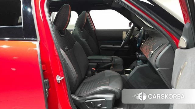 Mini Cooper S Countryman 3rd Generation 2025 Красный из Кореи, фото 2