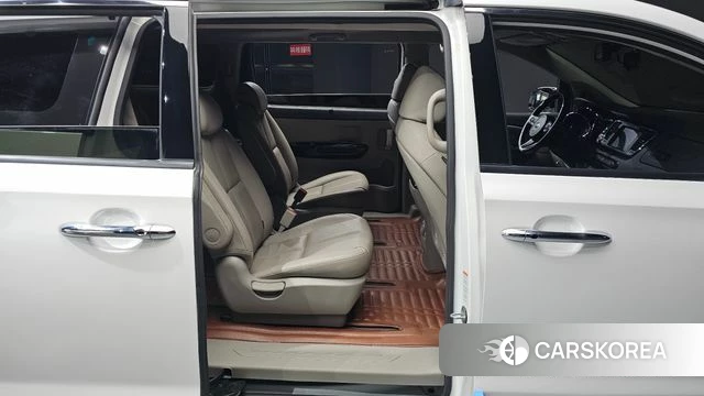 Kia The New Carnival 2018 Белый из Кореи, фото 2