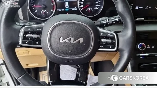 Kia Carnival 4th generation 2023 Белый из Кореи, фото 2
