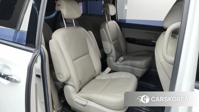 Kia The New Carnival 2019 Белый из Кореи, фото 2