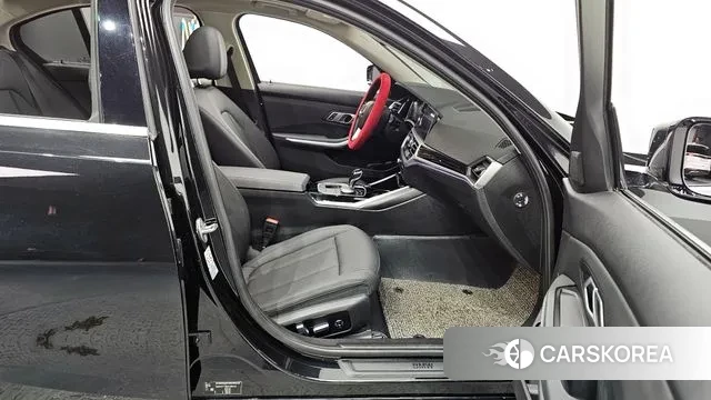 BMW 3 Series (G20) 2020 Черный из Кореи, фото 2