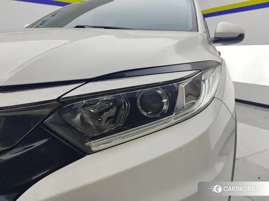 Honda Vezel 2022 Белый из Китая, фото 2