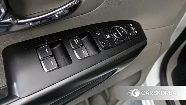 Kia The New Carnival 2020 Белый из Кореи, фото 2