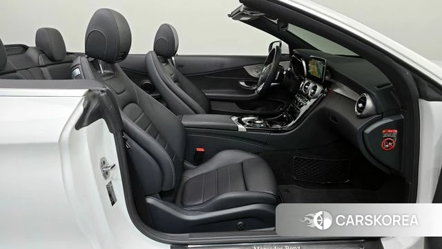 Mercedes-Benz C-Class W205 2019 Белый из Кореи, фото 2