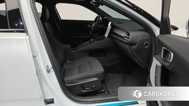 Polestar Polestar 2 2023 Белый из Кореи, фото 2