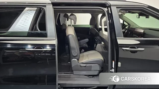 Kia The New Carnival 4th Generation 2024 Черный из Кореи, фото 2