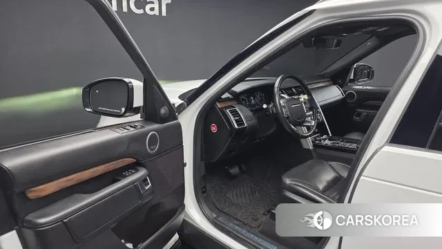 Land Rover Discovery 5 2018 Белый из Кореи, фото 2