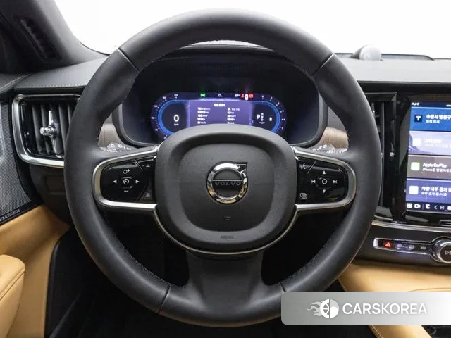 Volvo V90 Cross-Country 2025 Белый из Кореи, фото 2
