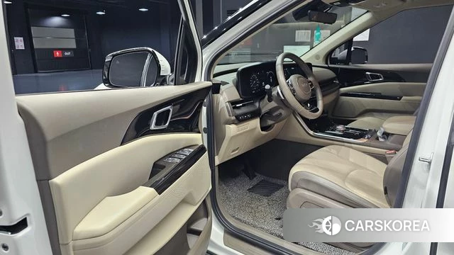 Kia Carnival 4th generation 2023 Белый из Кореи, фото 2