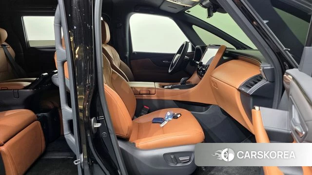Toyota Alphard 4th Generation 2025 Черный из Кореи, фото 2