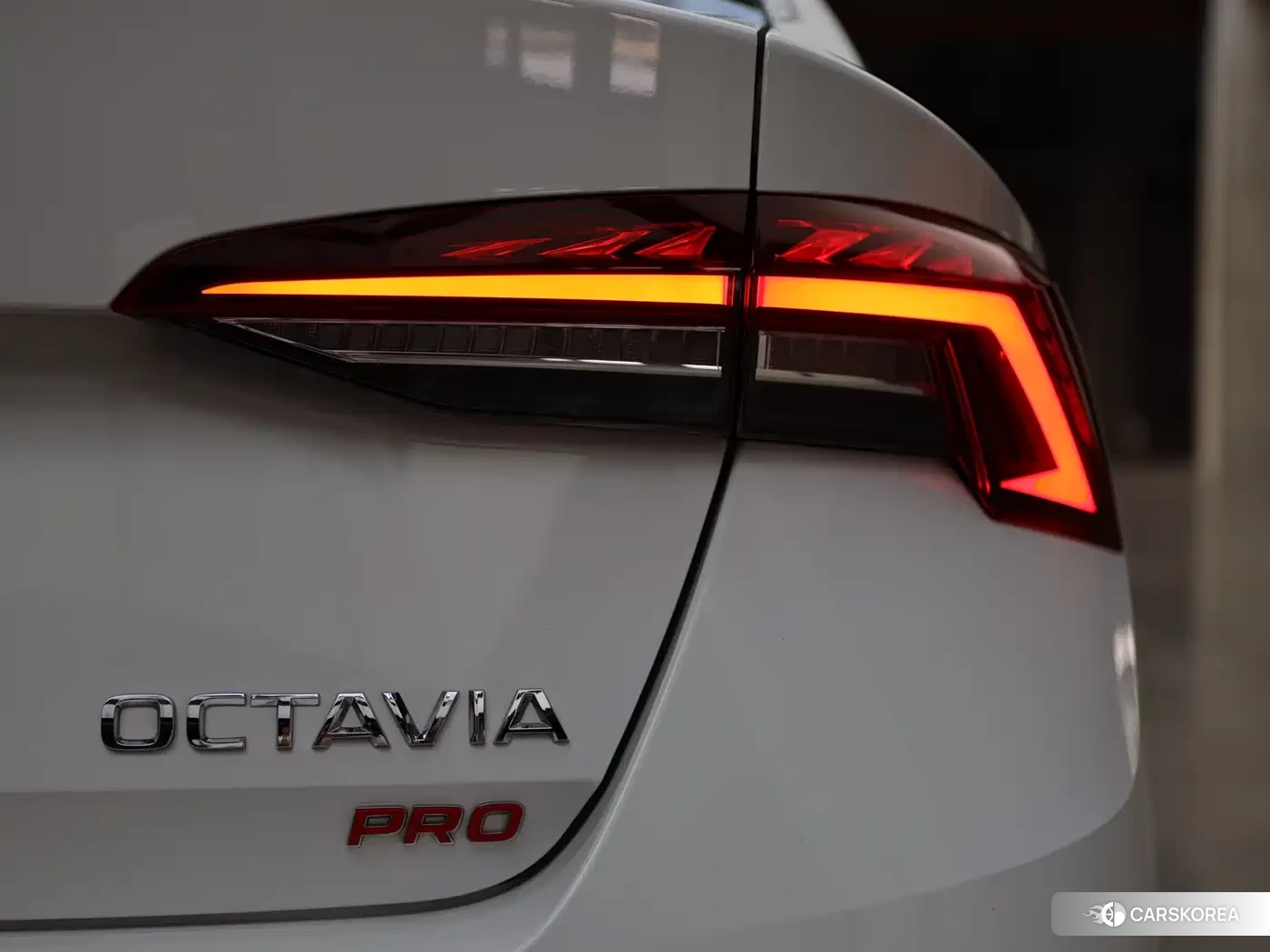 Skoda Octavia 2022 Белый из Китая, фото 2